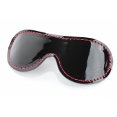 Чёрная перфорированная маска из кожи с красной строчкой - БДСМ Арсенал - купить с доставкой в Петрозаводске