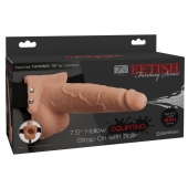 Телесный полый страпон с имитацией эякуляции 7.5  Hollow Squirting Strap-On with Balls Flesh - 21,6 см. - Pipedream - купить с доставкой в Петрозаводске