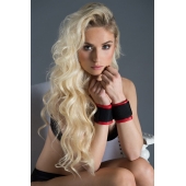 Полиуретановые манжеты для фиксации рук вместе Bound Together Wrist Restraints - Blush Novelties - купить с доставкой в Петрозаводске