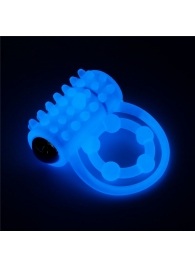 Голубое, светящееся в темноте виброкольцо Lumino Play Vibrating Penis Ring - Lovetoy - в Петрозаводске купить с доставкой