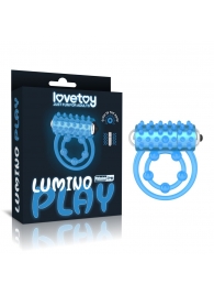 Голубое, светящееся в темноте виброкольцо Lumino Play Vibrating Penis Ring - Lovetoy - в Петрозаводске купить с доставкой