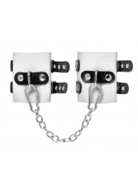 Бело-черные наручники с двумя ремешками и люверсами - Pecado - купить с доставкой в Петрозаводске