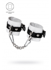 Бело-черные кожаные наручники с одним ремешком с люверсами - Pecado - купить с доставкой в Петрозаводске