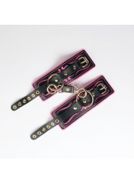 Черные кожаные наручники с розовой строчкой - Crazy Handmade - купить с доставкой в Петрозаводске