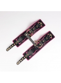 Черные кожаные оковы с розовой строчкой - Crazy Handmade - купить с доставкой в Петрозаводске