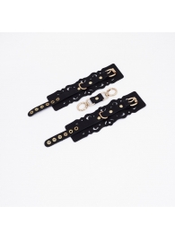 Черные кожаные наручники с узорами и золотистой фурнитурой - Crazy Handmade - купить с доставкой в Петрозаводске