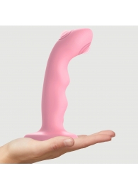 Розовая насадка-стимулятор Strap-On-Me Tapping Dildo Wave - Strap-on-me - купить с доставкой в Петрозаводске