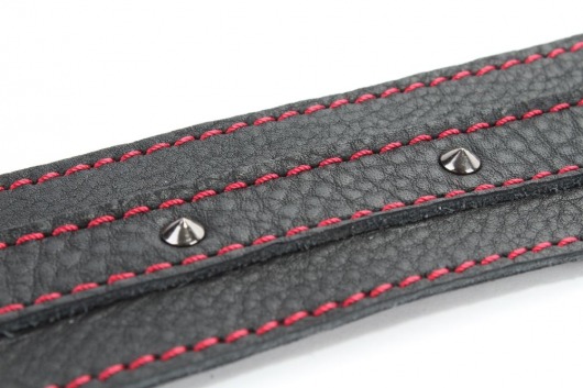 Черный ошейник из натуральной кожи с шипами - БДСМ Арсенал - купить с доставкой в Петрозаводске