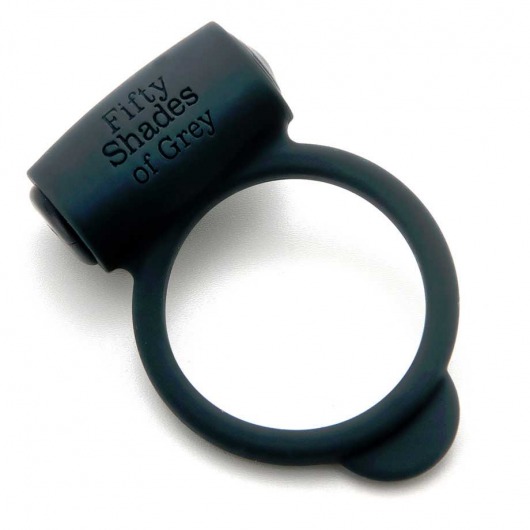 Темно-серое эрекционное кольцо Vibrating Love Ring с вибрацией - Fifty Shades of Grey - в Петрозаводске купить с доставкой