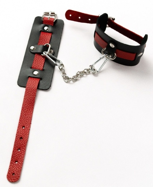 Черные оковы с красным декором и заклепками - Crazy Handmade - купить с доставкой в Петрозаводске