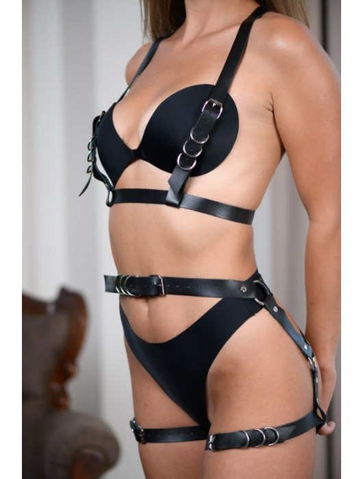 Черные гартеры из натуральной кожи с регулируемыми ремешками - БДСМ Арсенал - купить с доставкой в Петрозаводске