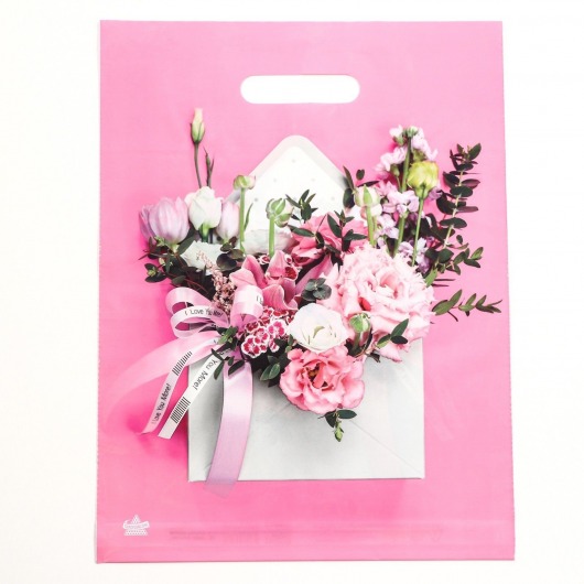 Розовый пакет с цветочным принтом и вырубной ручкой (40х31 см) - Сима-Ленд - купить с доставкой в Петрозаводске