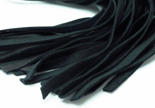 Нежная плеть с красным мехом BDSM Light - 43 см. - БДСМ Арсенал - купить с доставкой в Петрозаводске