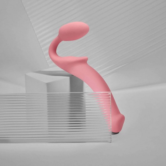 Розовый безремневой страпон Strap-on-me Semi-Realistic Bendable Strap-On size S - Strap-on-me - купить с доставкой в Петрозаводске